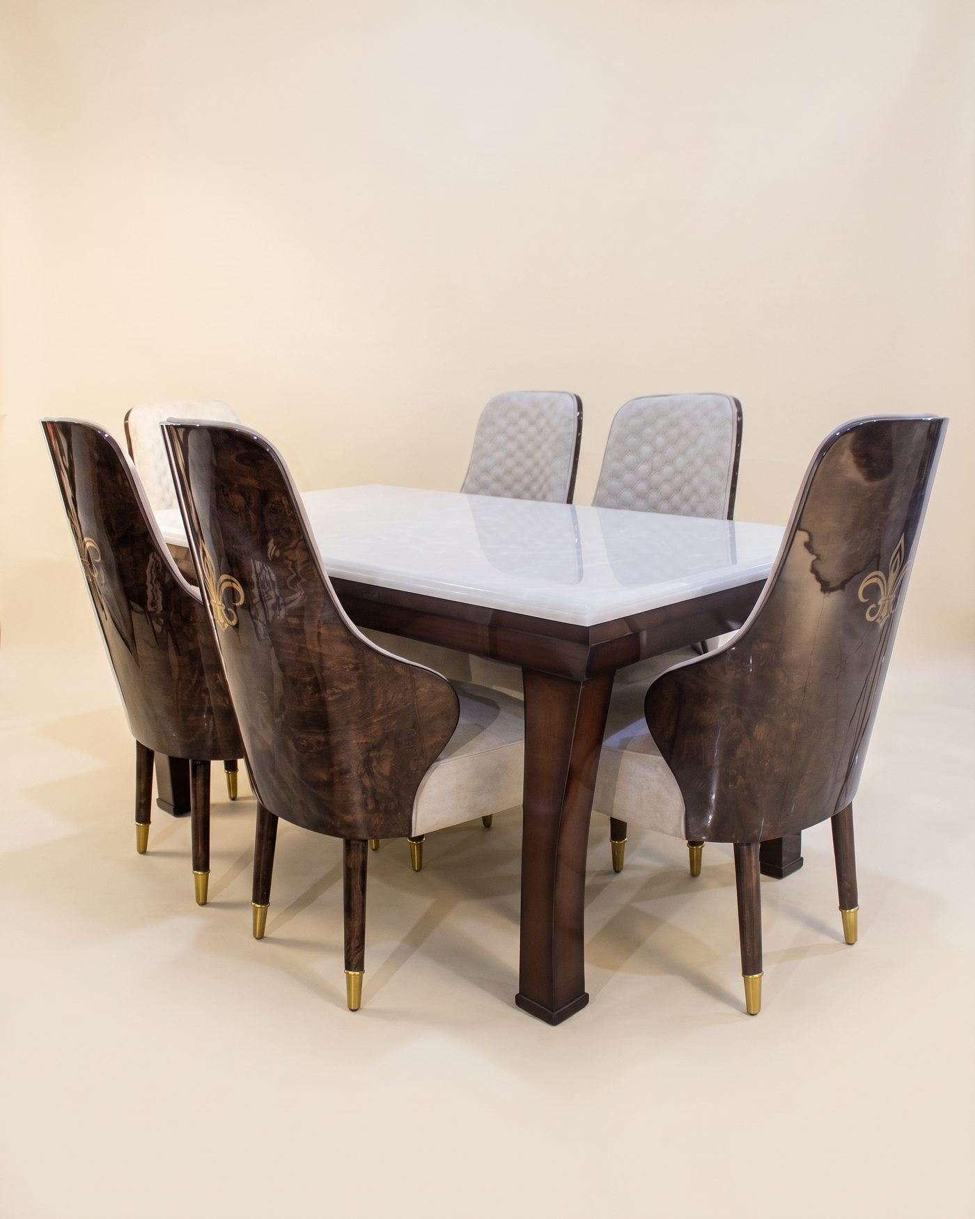 Fleur dining set, six seats, studio photo