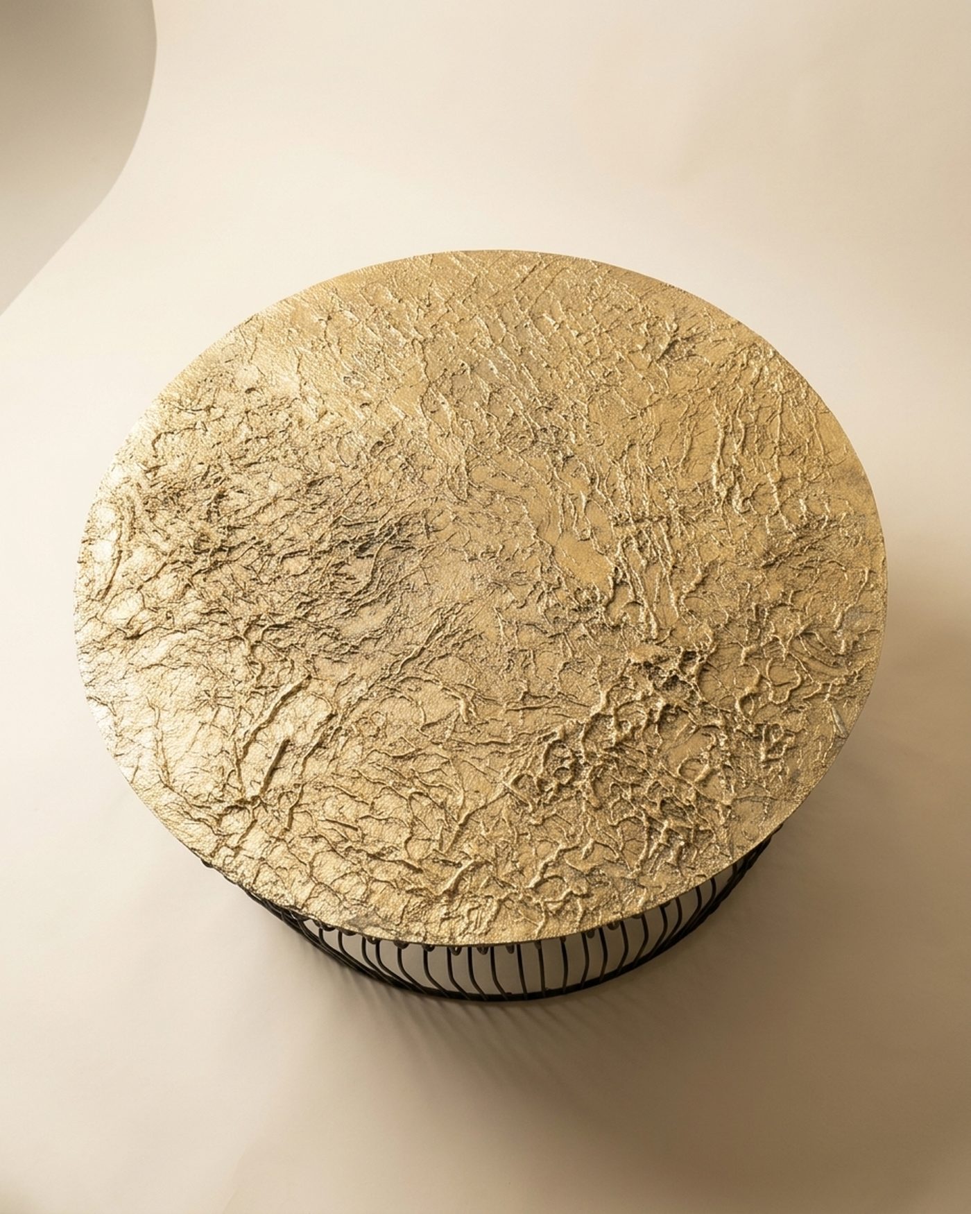 Gilt coffee table, view 3