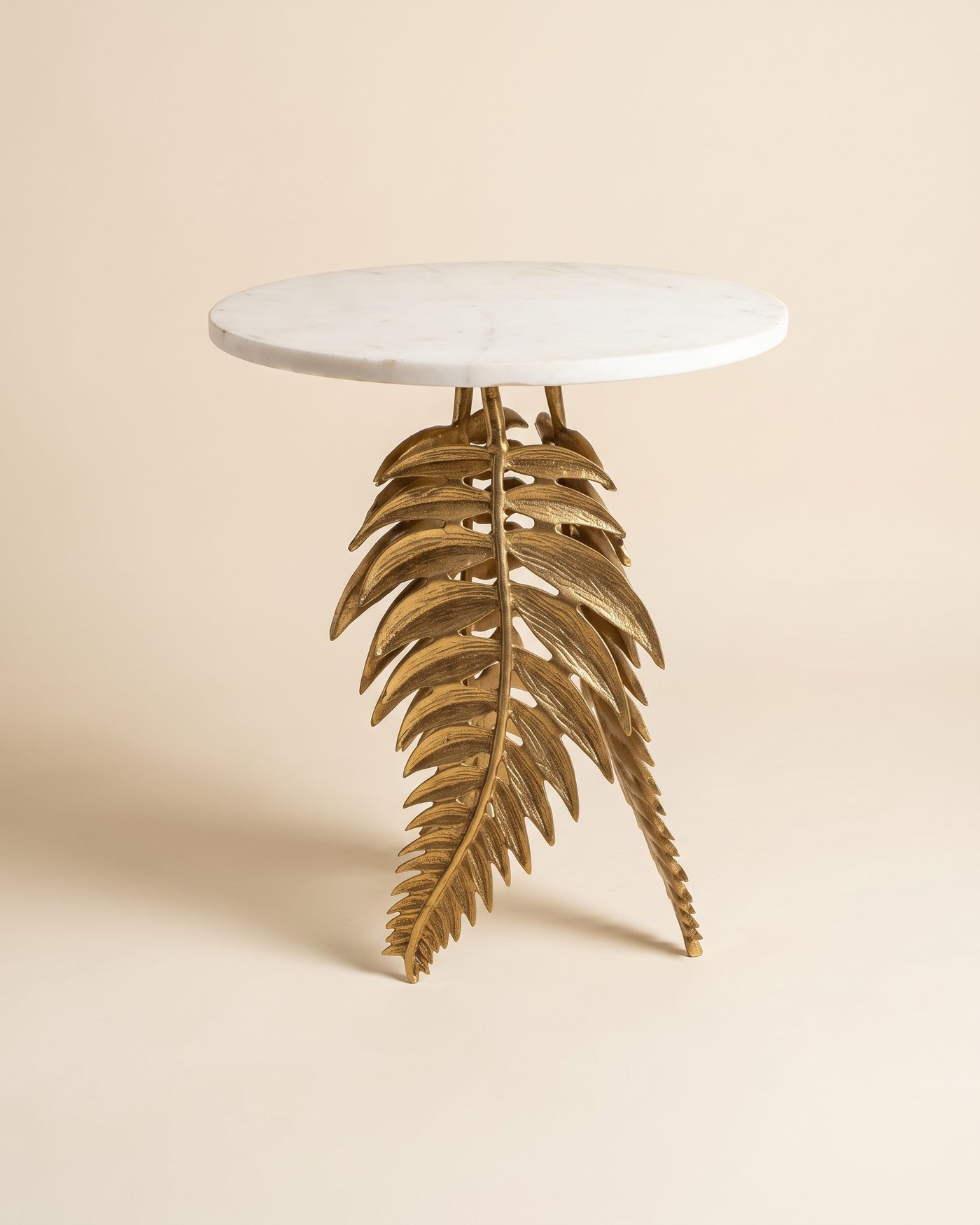 Palm side table, studio photo