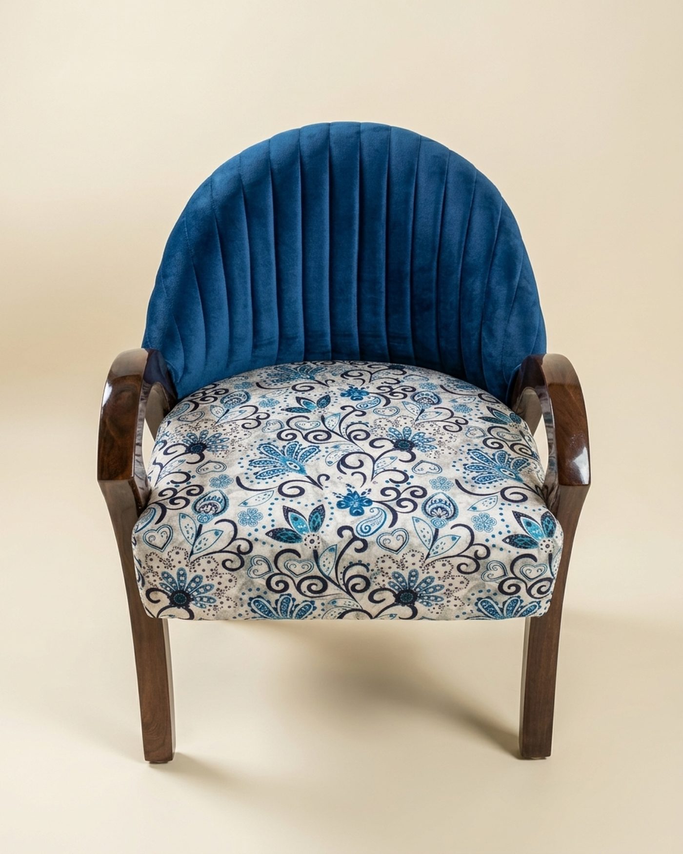 Delft floral accent chair, studio photo