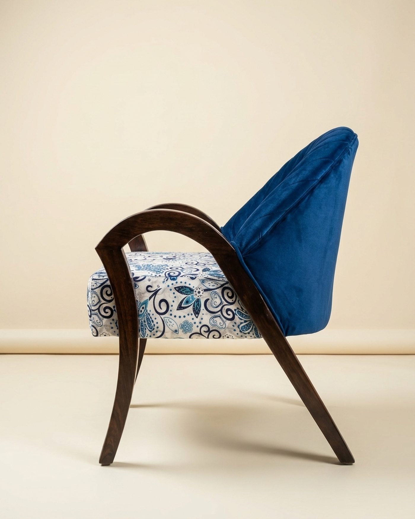 Delft floral accent chair, view 2