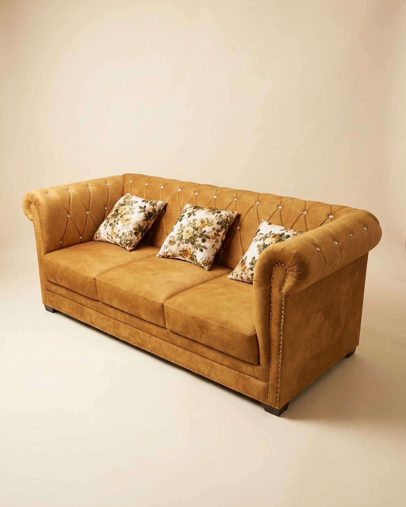 Honey Three chesterfield three-seater, view 2