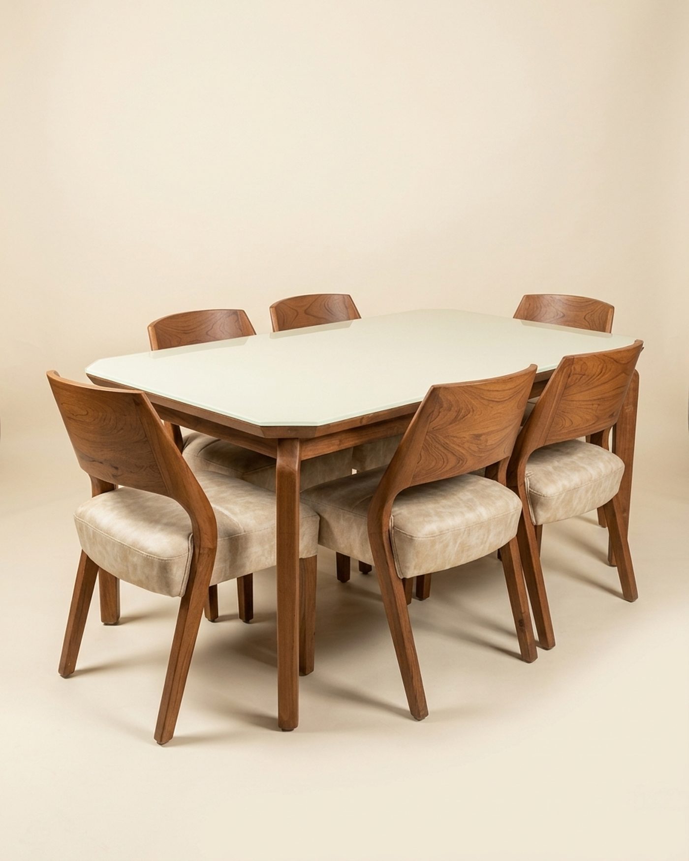 Curve six-seat dining set, studio photo