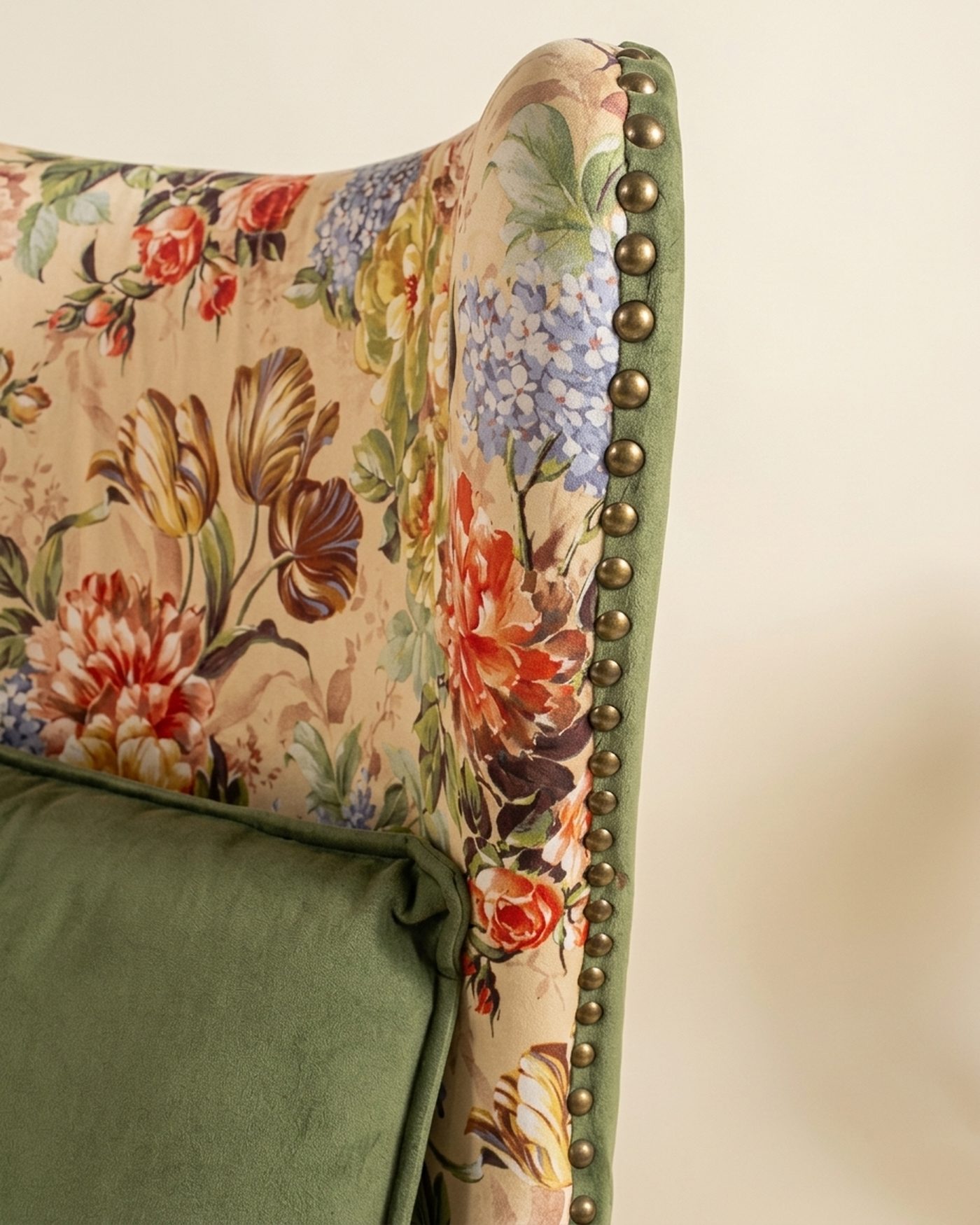 Garden floral wingback, view 3