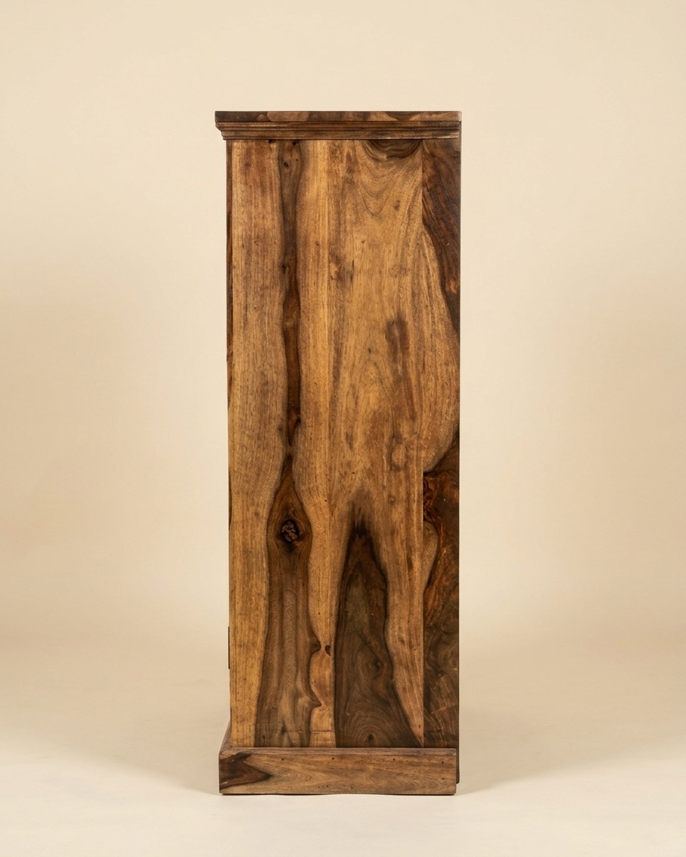 Louvred sideboard cabinet, view 3