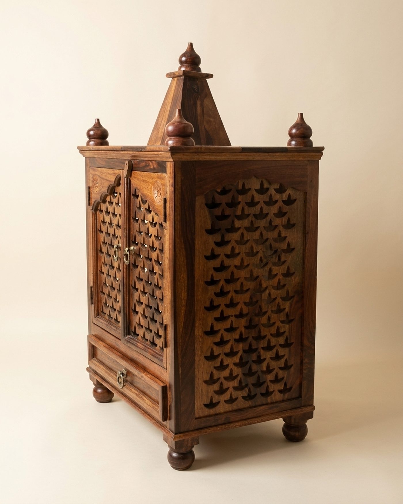 Om pooja unit with jaali doors, view 3