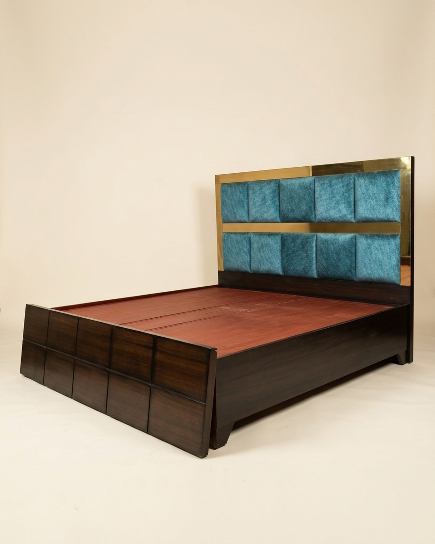 Tealhead storage bed, studio photo