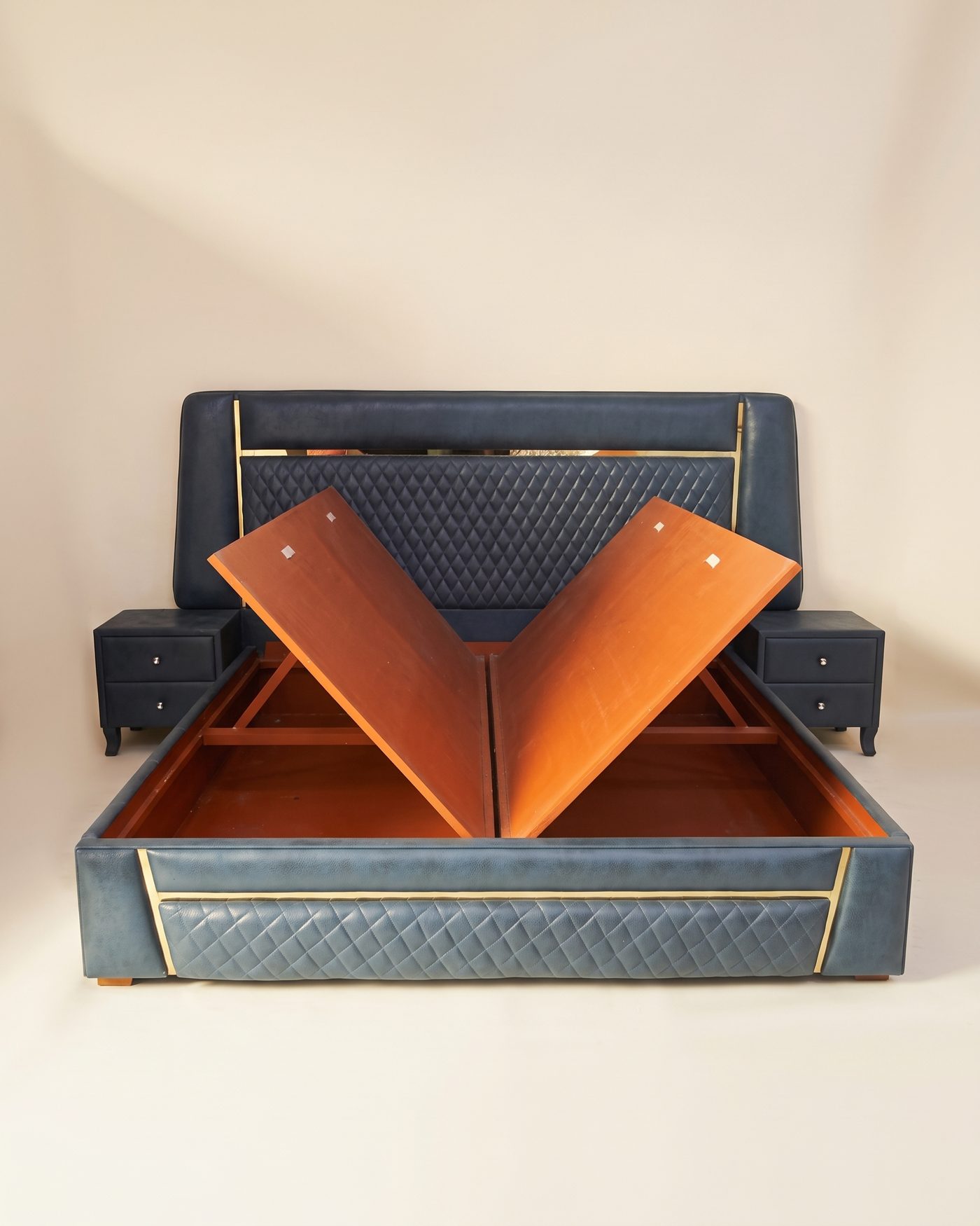 Ardent upholstered bed, view 2