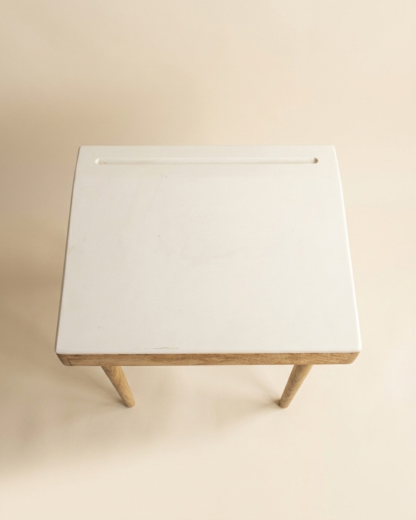 Alba marble side table, view 3