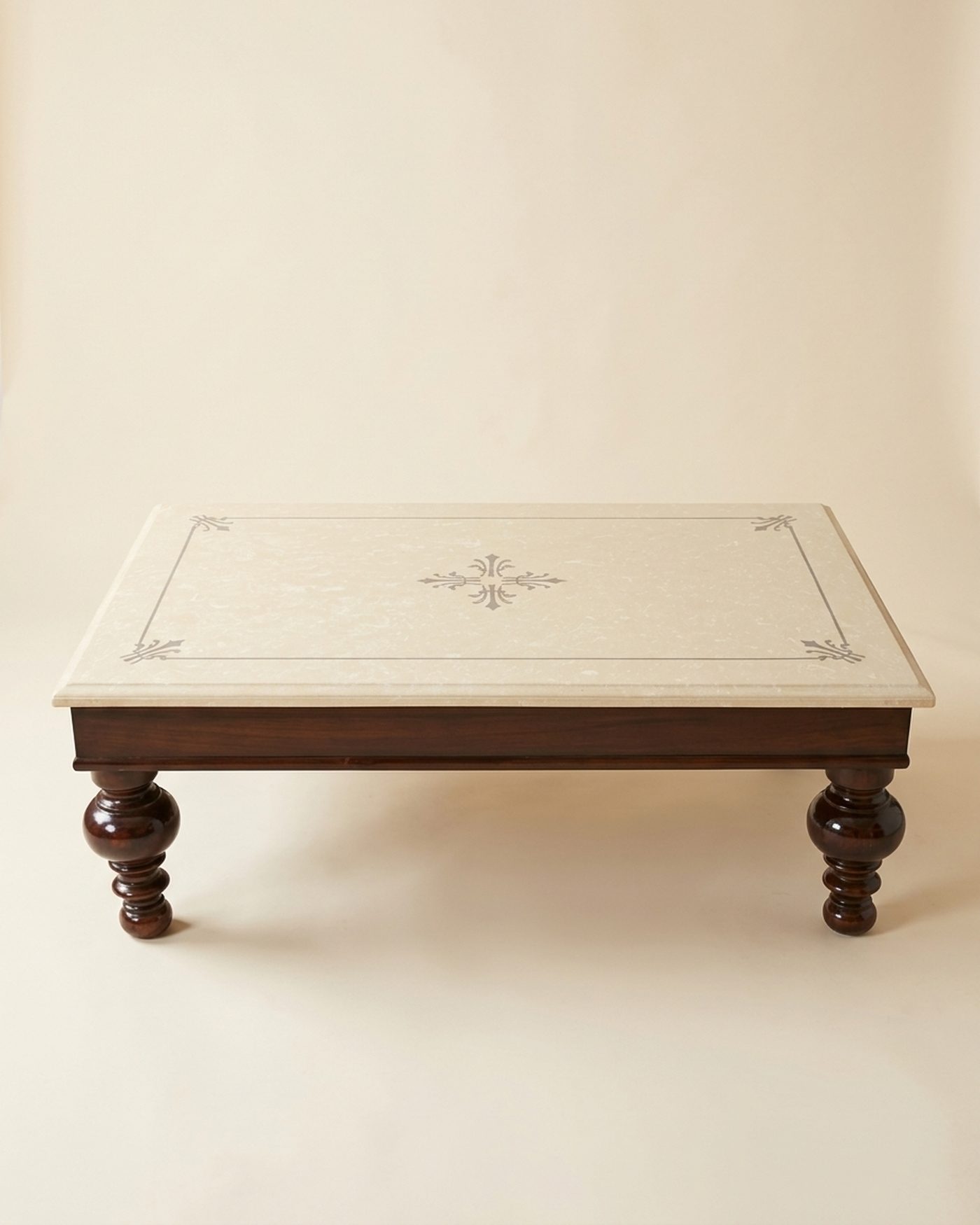 Bobbin turned-leg coffee table, view 3