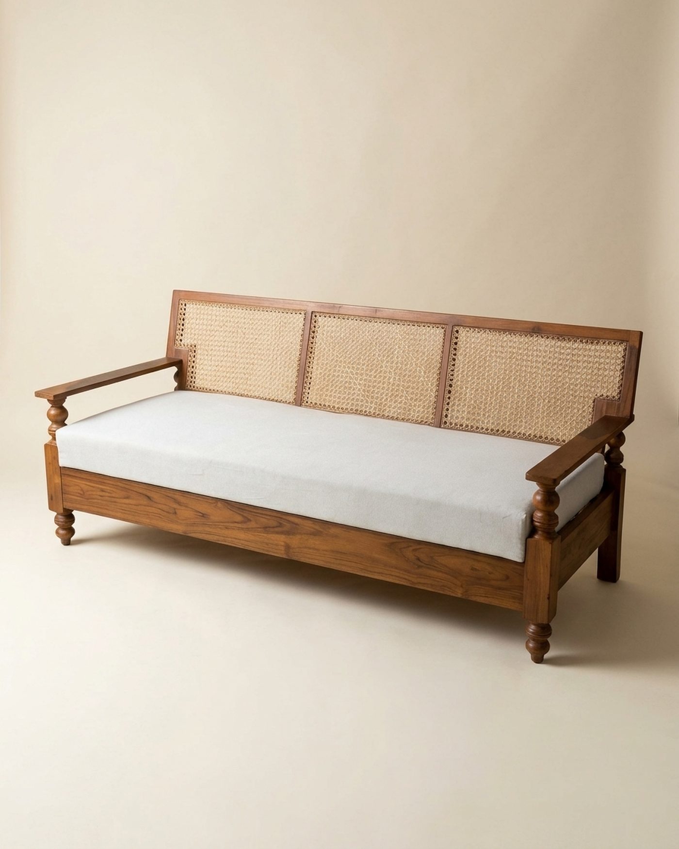 Cane cane-back day sofa, view 2