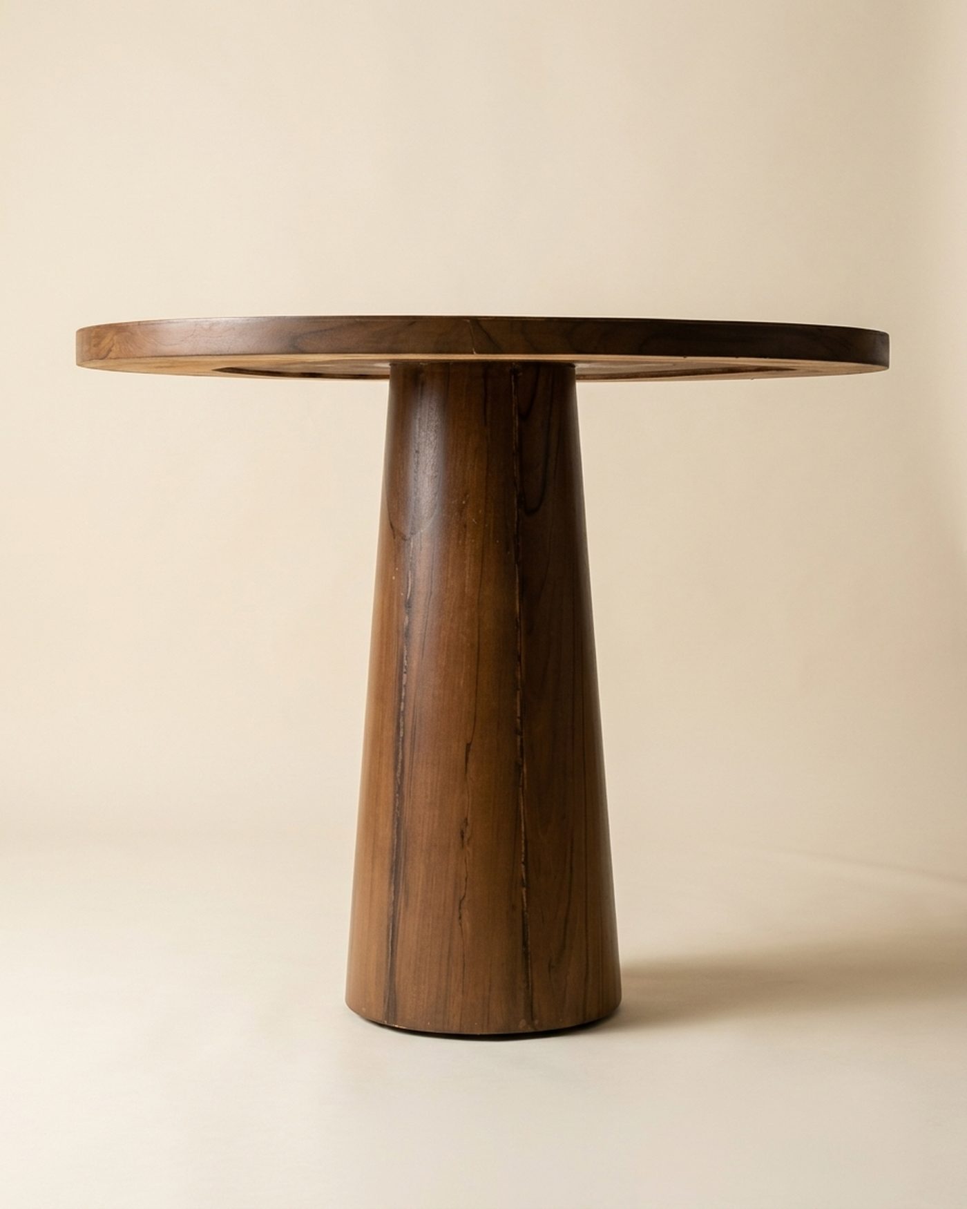 Column pedestal dining table, view 2