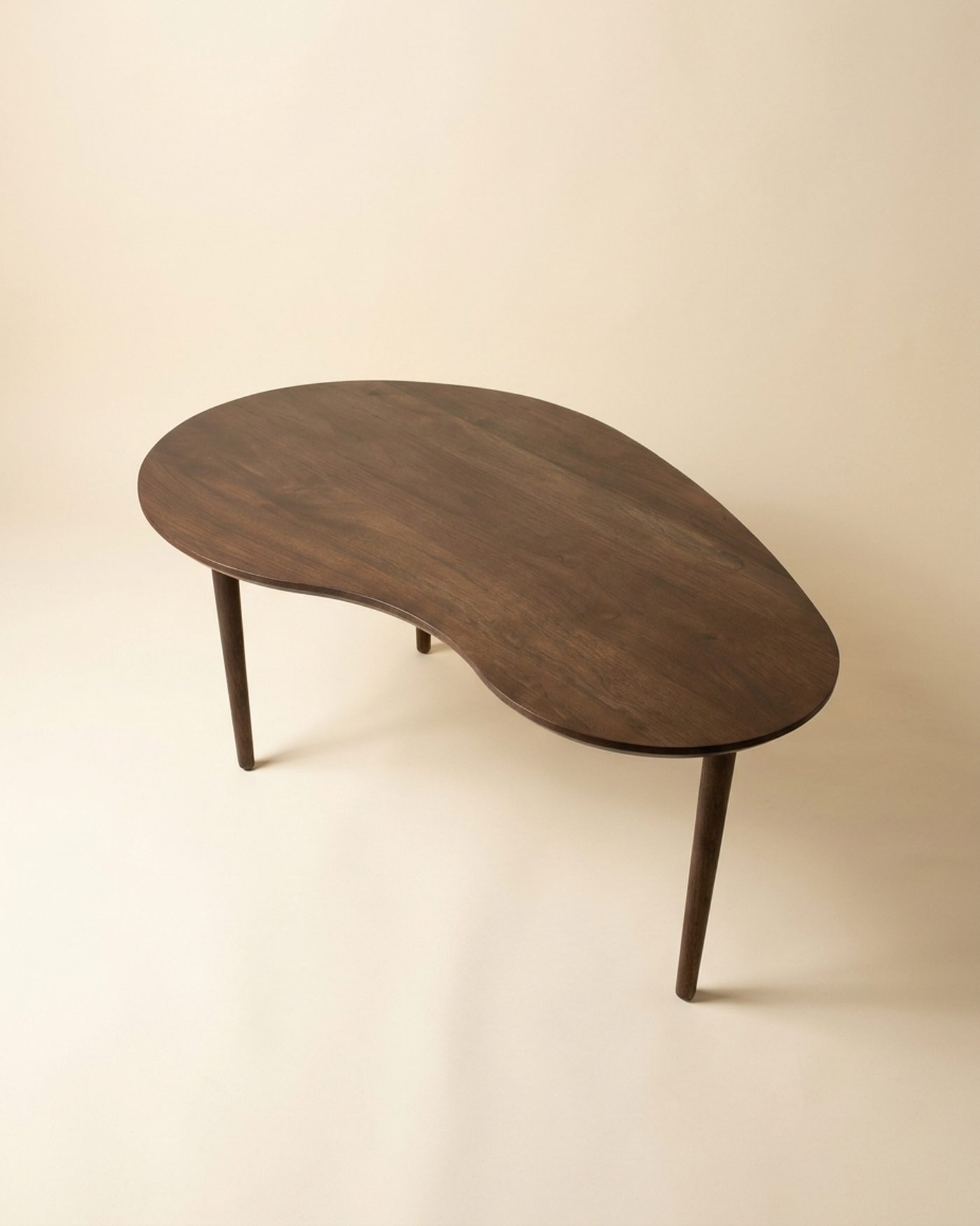 Kidney coffee table, view 3