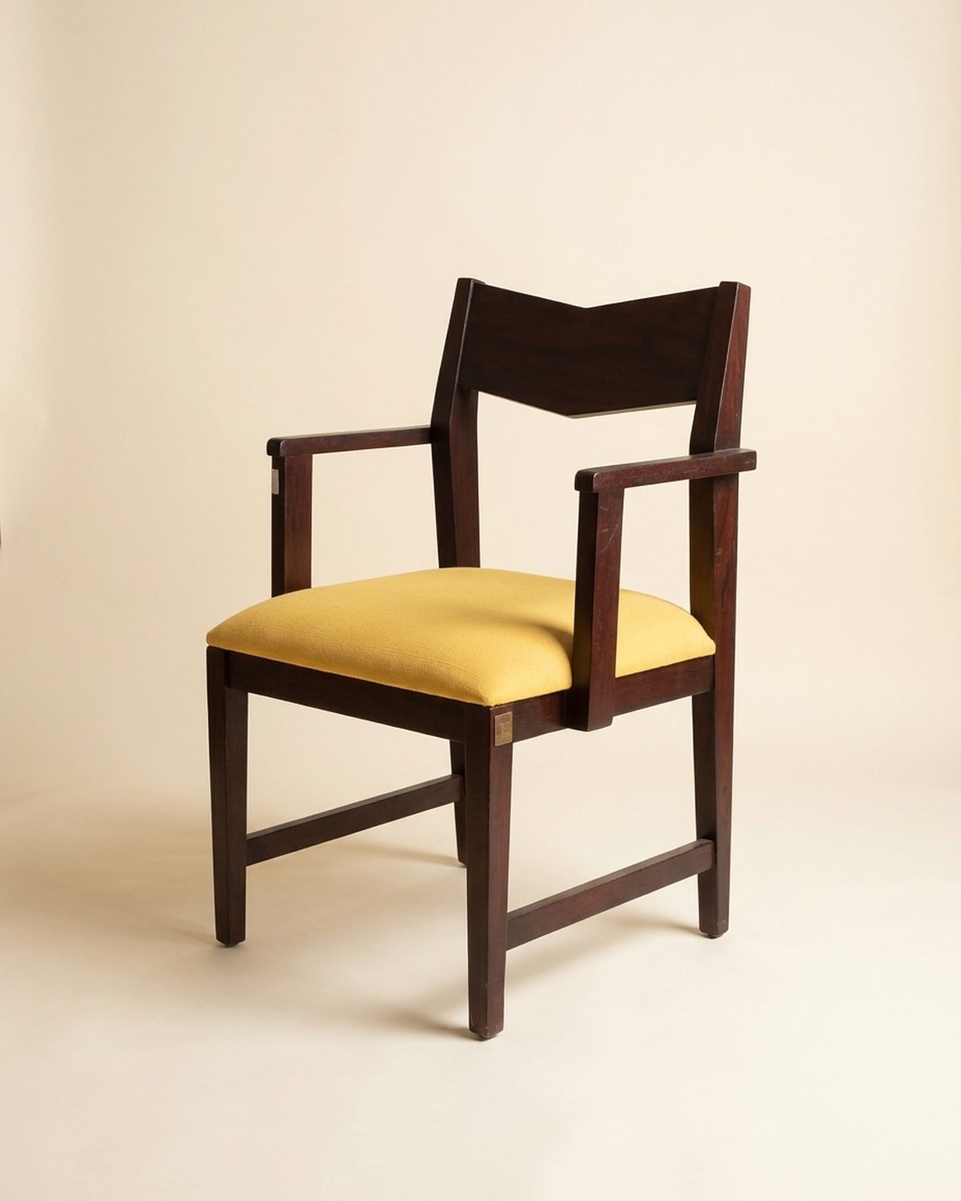 Marigold armchair, view 2