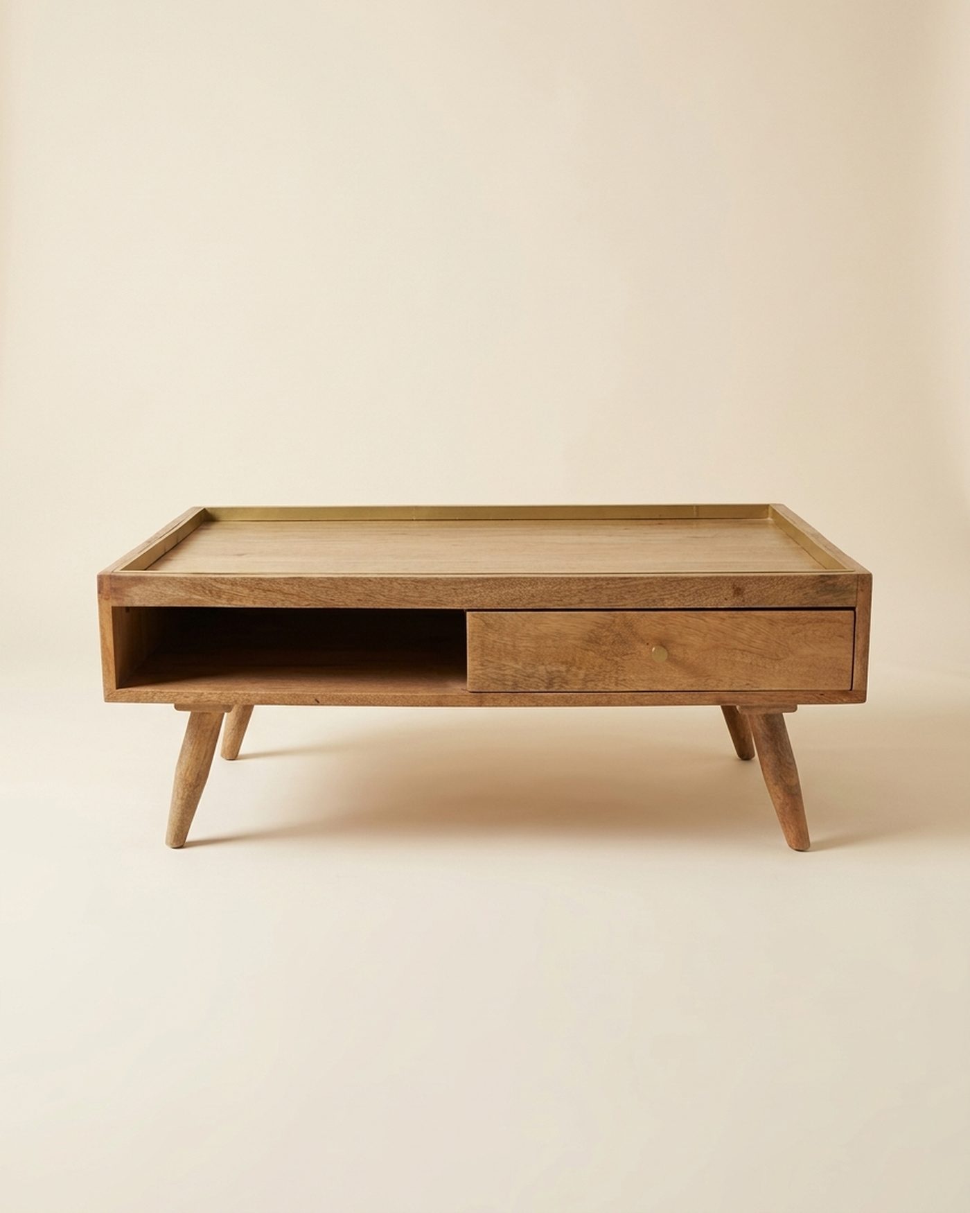 Tray coffee table, studio photo